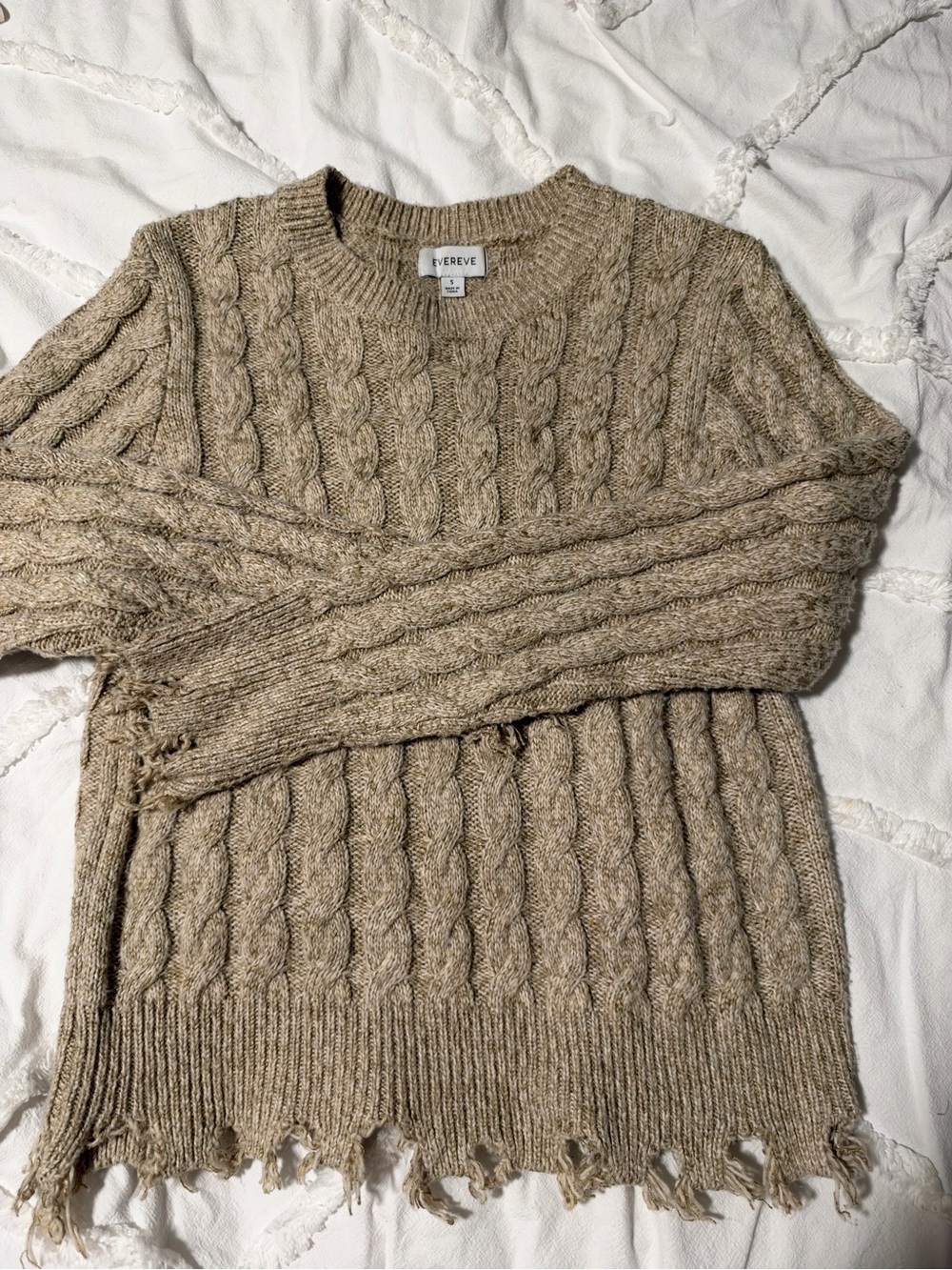 Evereve Oatmeal Cable Knit Distressed Hem Sweater S